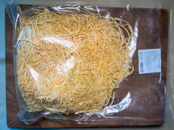 Сырный продукт ФЕРМЕРСКИЙ паутинка с паприкой в Сарапуле