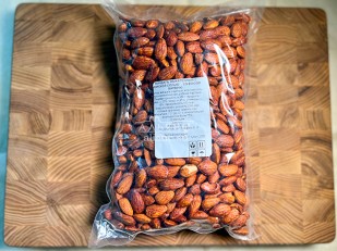 Японские снеки и крекеры: Миндаль ж/с со вкусом 